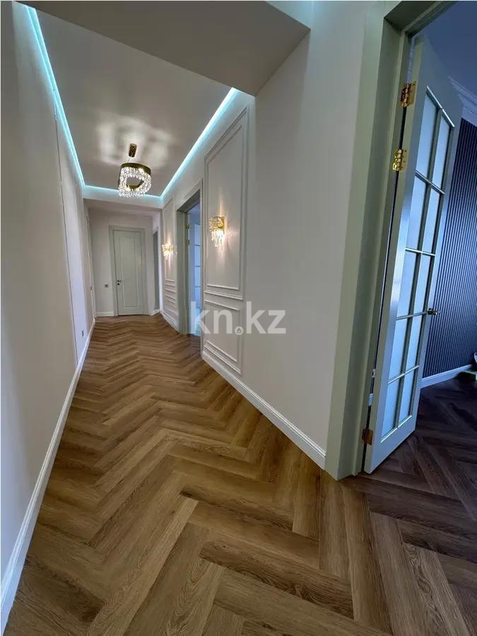 Продажа 3-комнатной квартиры, 109 м², ул. Ахмедьярова, дом  3 в Астане - фото 2