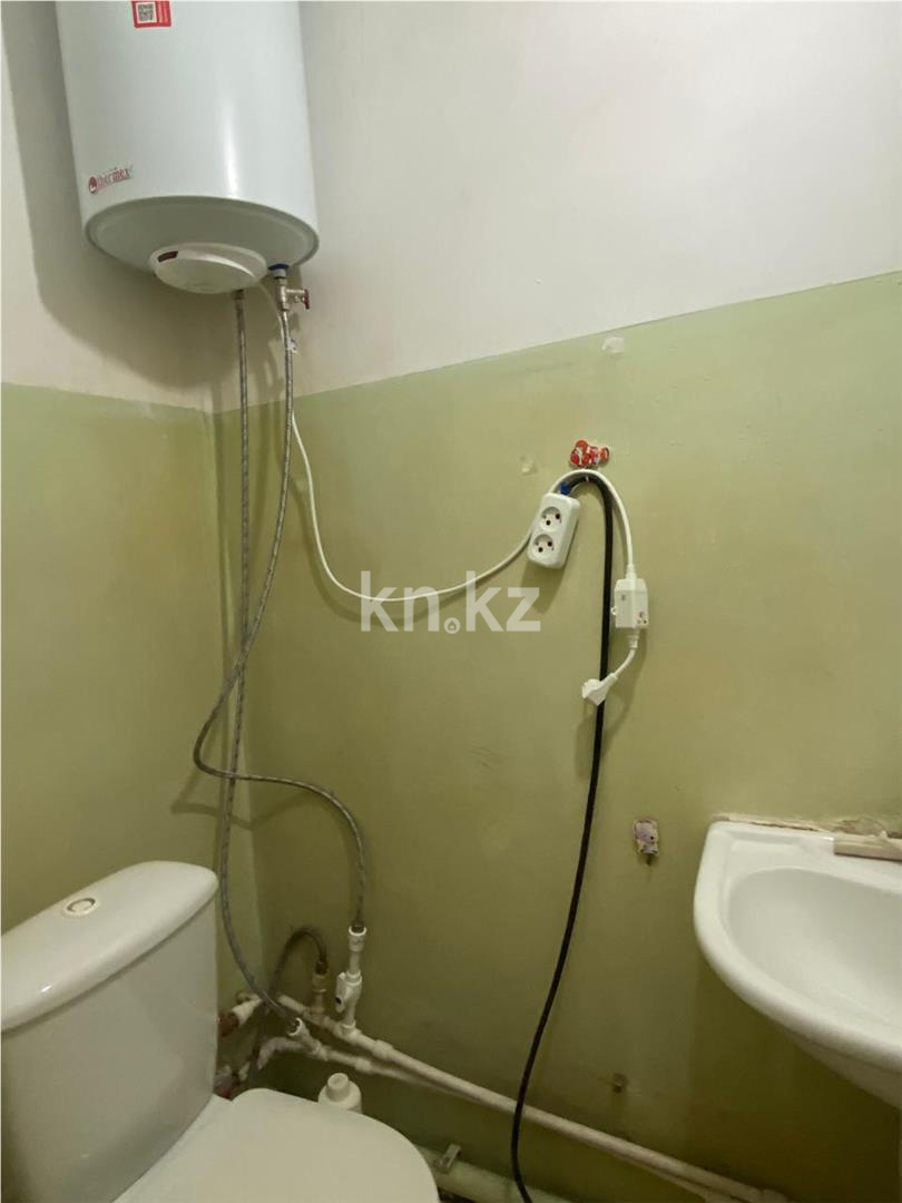 Продажа 1-комнатной квартиры, 30 м², мкр-н 16 в Караганде - фото 7