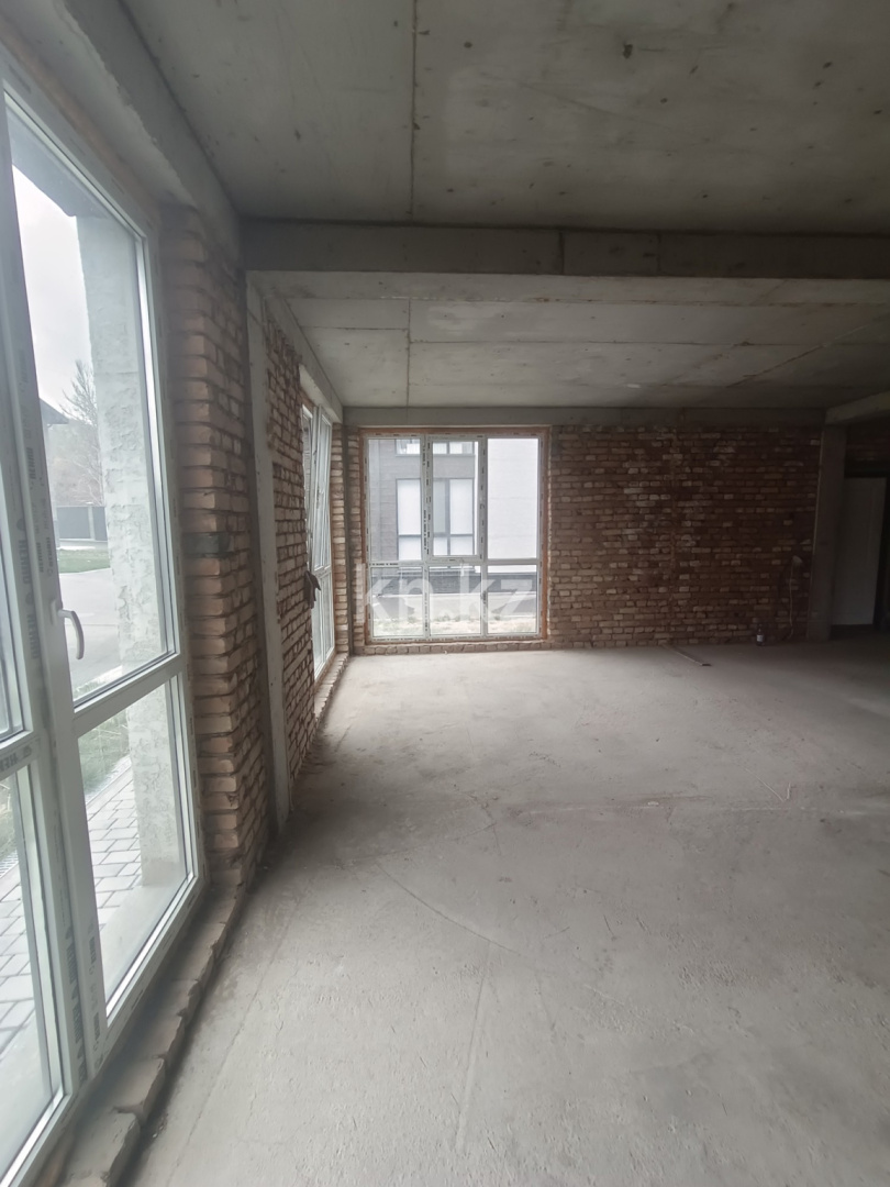 Продажа 6-комнатного дома, 320 м², ул. Мангистауская в Алматы - фото 6