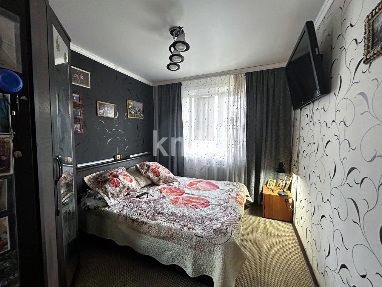 Продажа 4-комнатной квартиры, 79 м², ул. Язева в Караганде - фото 6