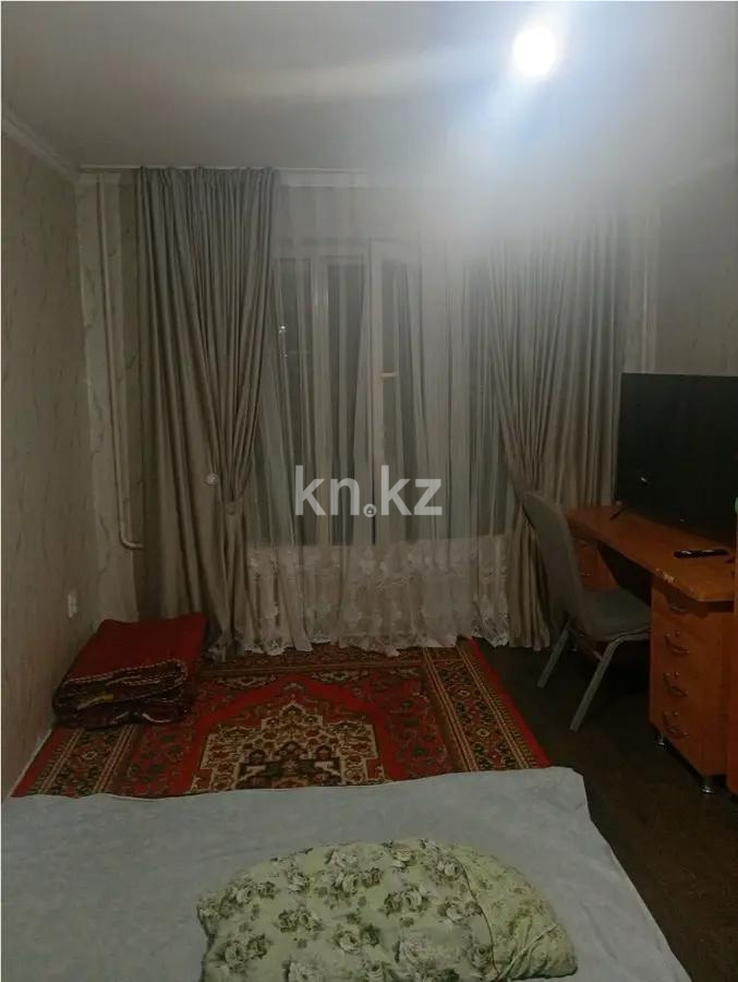 Продажа 2-комнатной квартиры, 45 м², 10 мкр., дом  22 в Алматы - фото 2