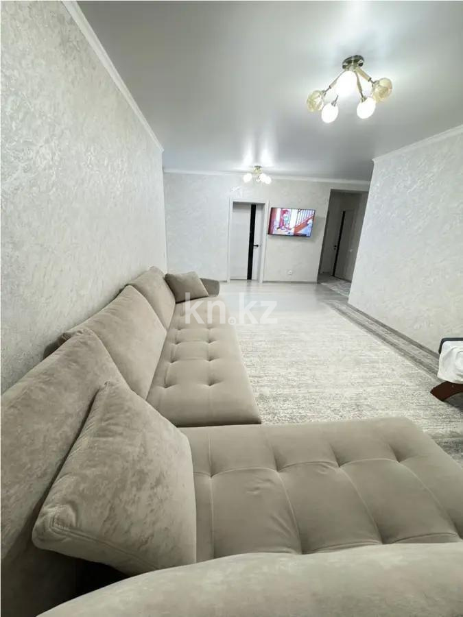 Продажа 3-комнатной квартиры, 88 м², ул. Академическая, дом  9/10 блок 1 в Караганде