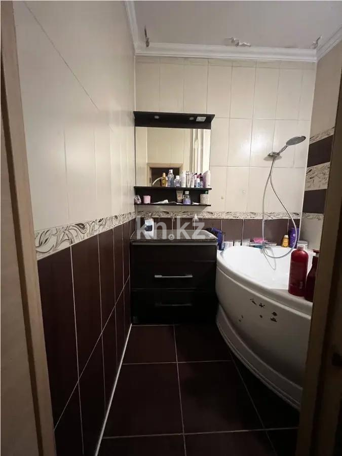 Продажа 3-комнатной квартиры, 73.8 м², ул. Навои, дом  51 в Алматы - фото 4