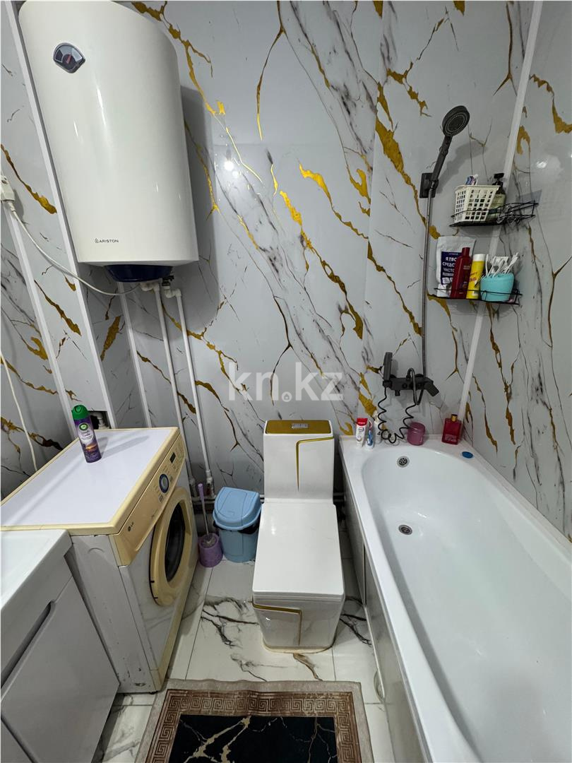 Продажа 3-комнатной квартиры, 62 м², мкр-н 15 в Караганде - фото 7