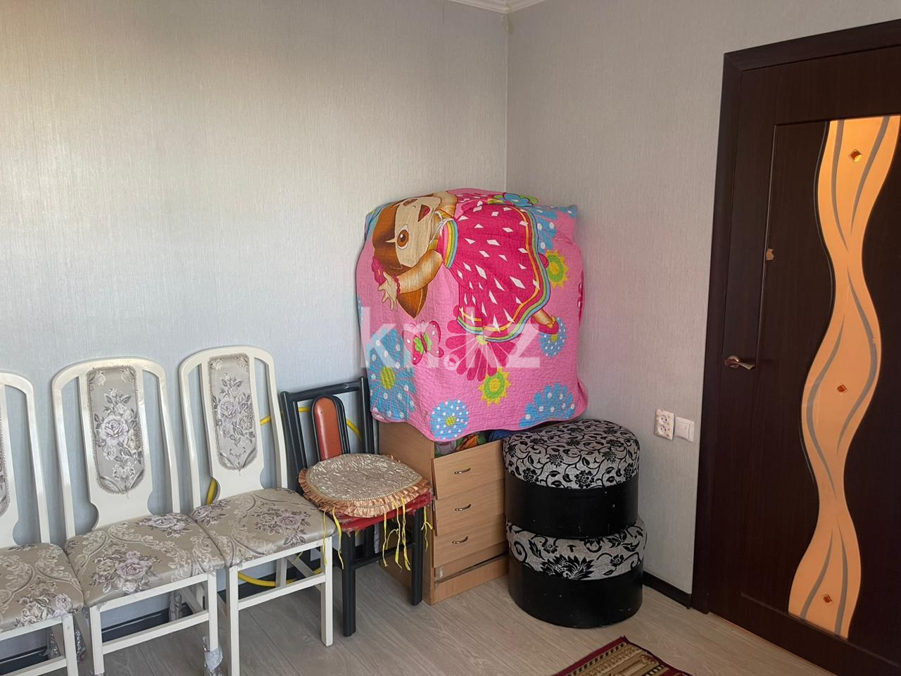 Продажа 4-комнатной квартиры, 61 м², ул. Муканова в Караганде - фото 9