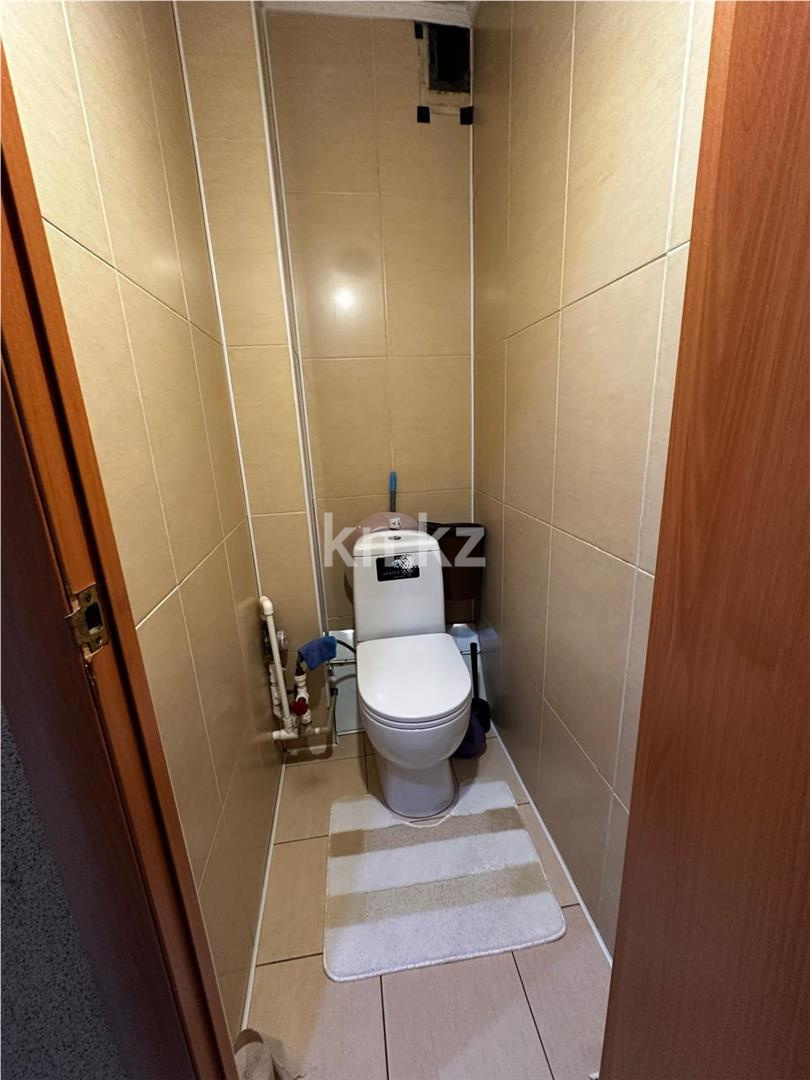 Продажа 3-комнатной квартиры, 66 м², ул. 9-й мкр. в Темиртау - фото 9