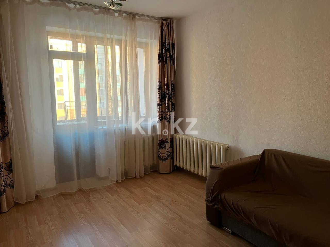 Аренда 1-комнатной квартиры, 40 м² в Астане