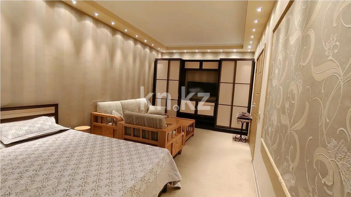 Продажа 1-комнатной квартиры, 40 м², ул. Иманбаевой, дом  2 в Астане