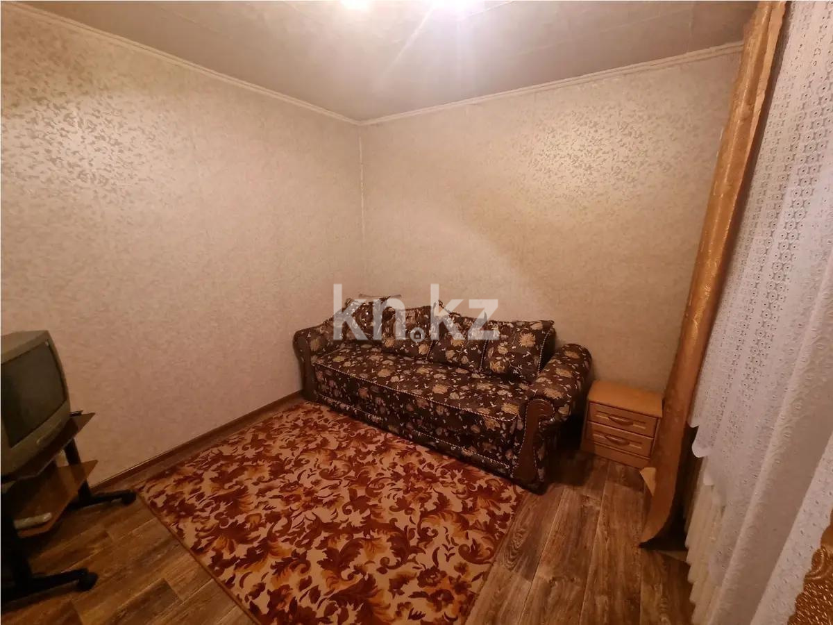 Продажа 4-комнатной квартиры, 62 м², мкр-н 15, дом  33 в Караганде - фото 2