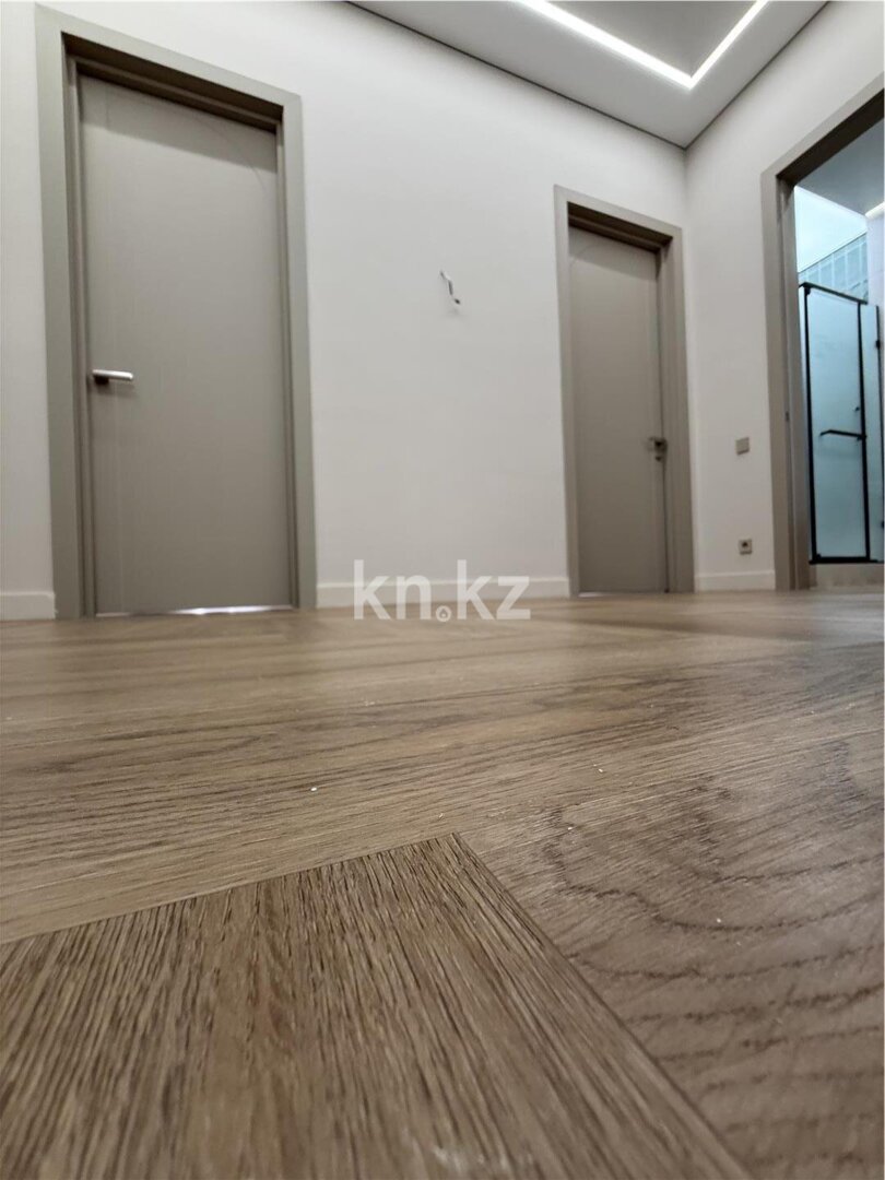 Продажа 4-комнатной квартиры, 130 м² в Караганде - фото 25