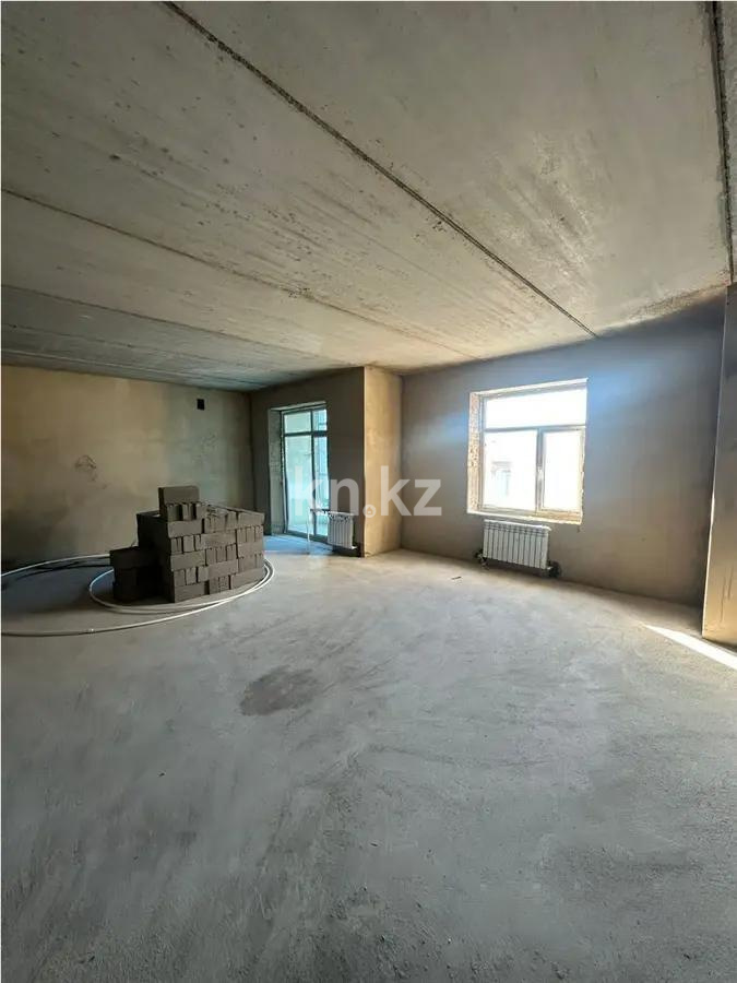 Продажа 3-комнатной квартиры, 87 м² в Караганде