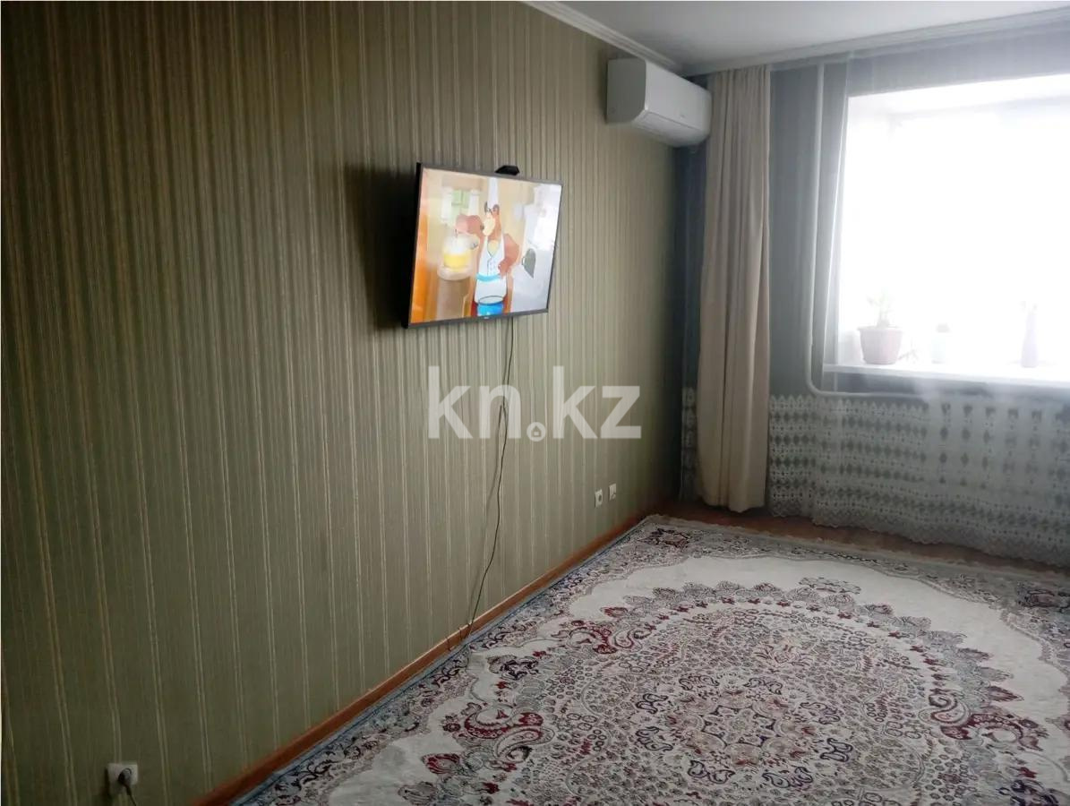 Продажа 3-комнатной квартиры, 85 м², пр. Абылай хана, дом  33 в Астане