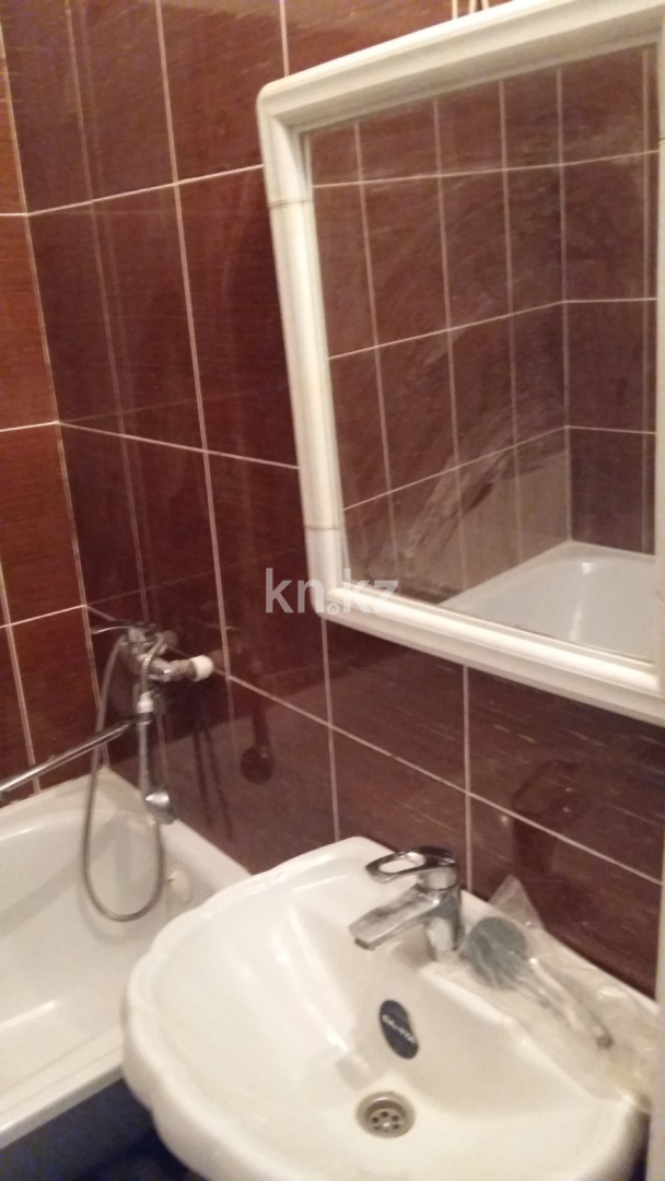 Продажа 2-комнатной квартиры, 50 м², ул. Гагарина, дом  34 в Уральске - фото 9