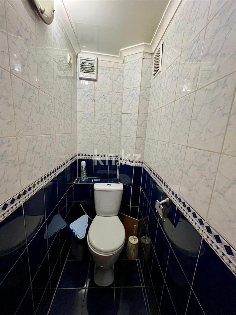 Продажа 3-комнатной квартиры, 61 м², ул. Маметовой в Караганде - фото 10