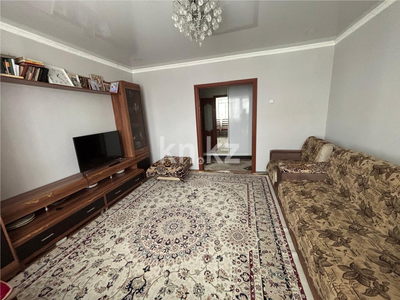 Продажа 3-комнатной квартиры, 75 м², ул. Карла Маркса в Караганде - фото 2