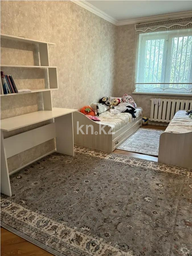 Продажа 3-комнатной квартиры, 59.3 м², мкр-н 9, дом  25 в Алматы - фото 3