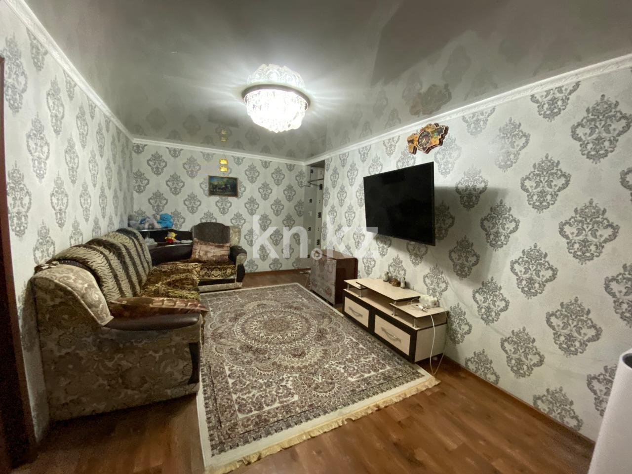 Продажа 3-комнатной квартиры, 56 м², 12-й мкр. в Караганде - фото 2