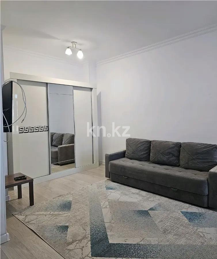 Продажа 1-комнатной квартиры, 37.2 м², ул. Туркестан, дом  14а в Астане