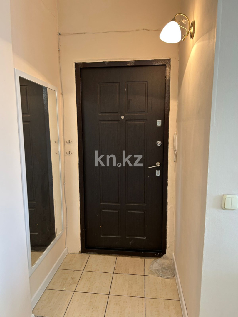 Продажа 3-комнатной квартиры, 82 м², ул. Сарыарка, дом  31 в Караганде - фото 8