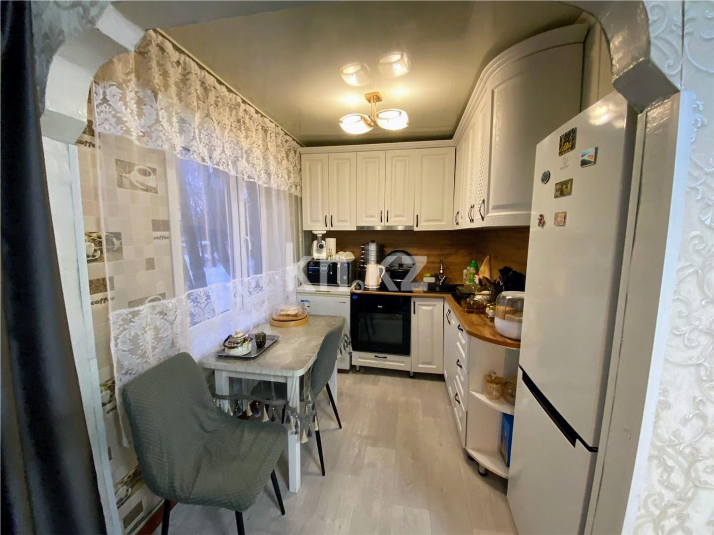 Продажа 3-комнатной квартиры, 48 м², мкр-н 13 в Караганде - фото 5