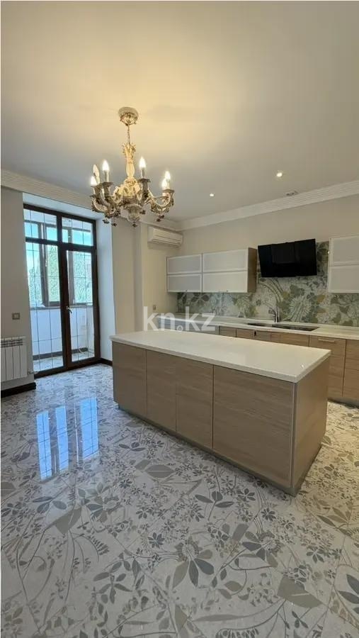 Продажа 4-комнатной квартиры, 171.9 м² в Астане - фото 4