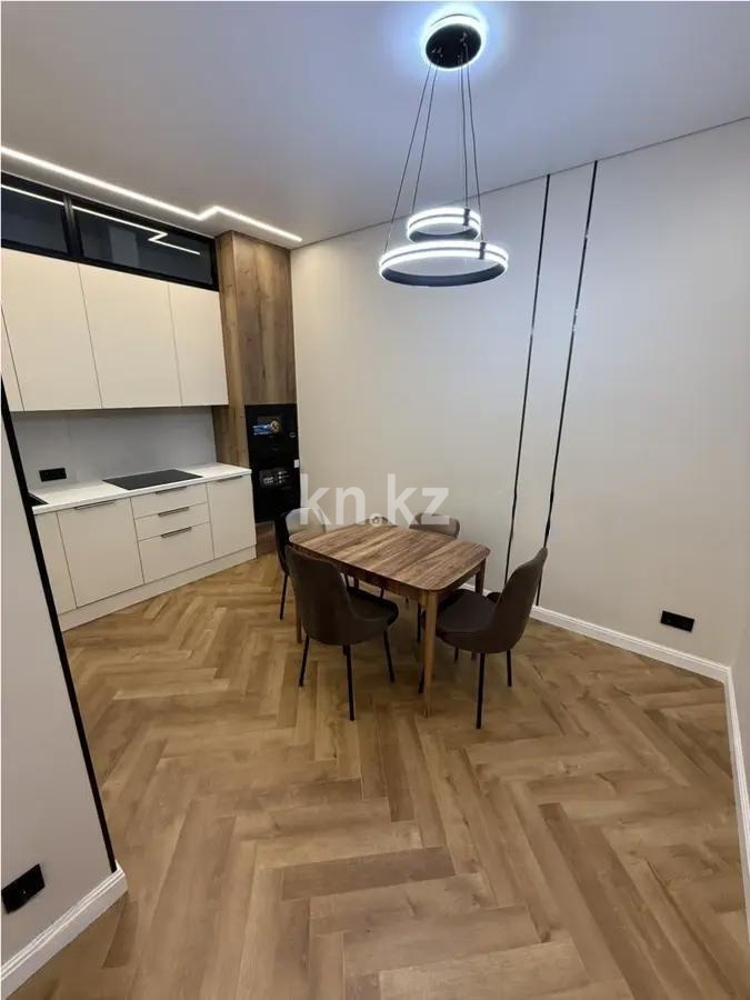 Продажа 3-комнатной квартиры, 63 м², ул. Розыбакиева, дом  218 в Алматы - фото 2