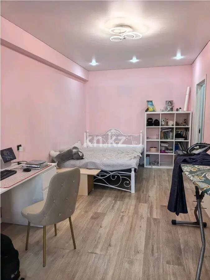 Продажа 2-комнатной квартиры, 57 м² в Алматы - фото 2