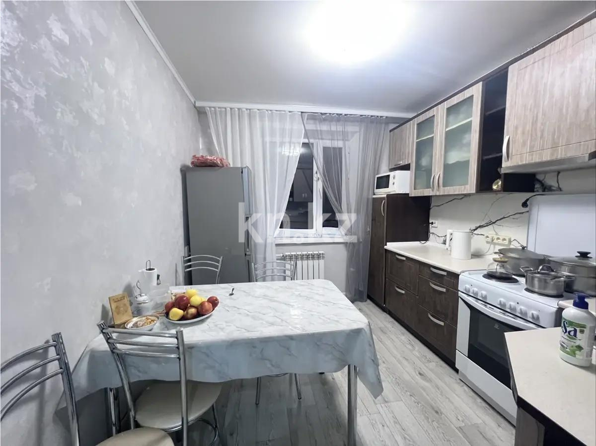 Продажа 3-комнатной квартиры, 71 м², мкр. Восток-3, дом  17 в Караганде - фото 4