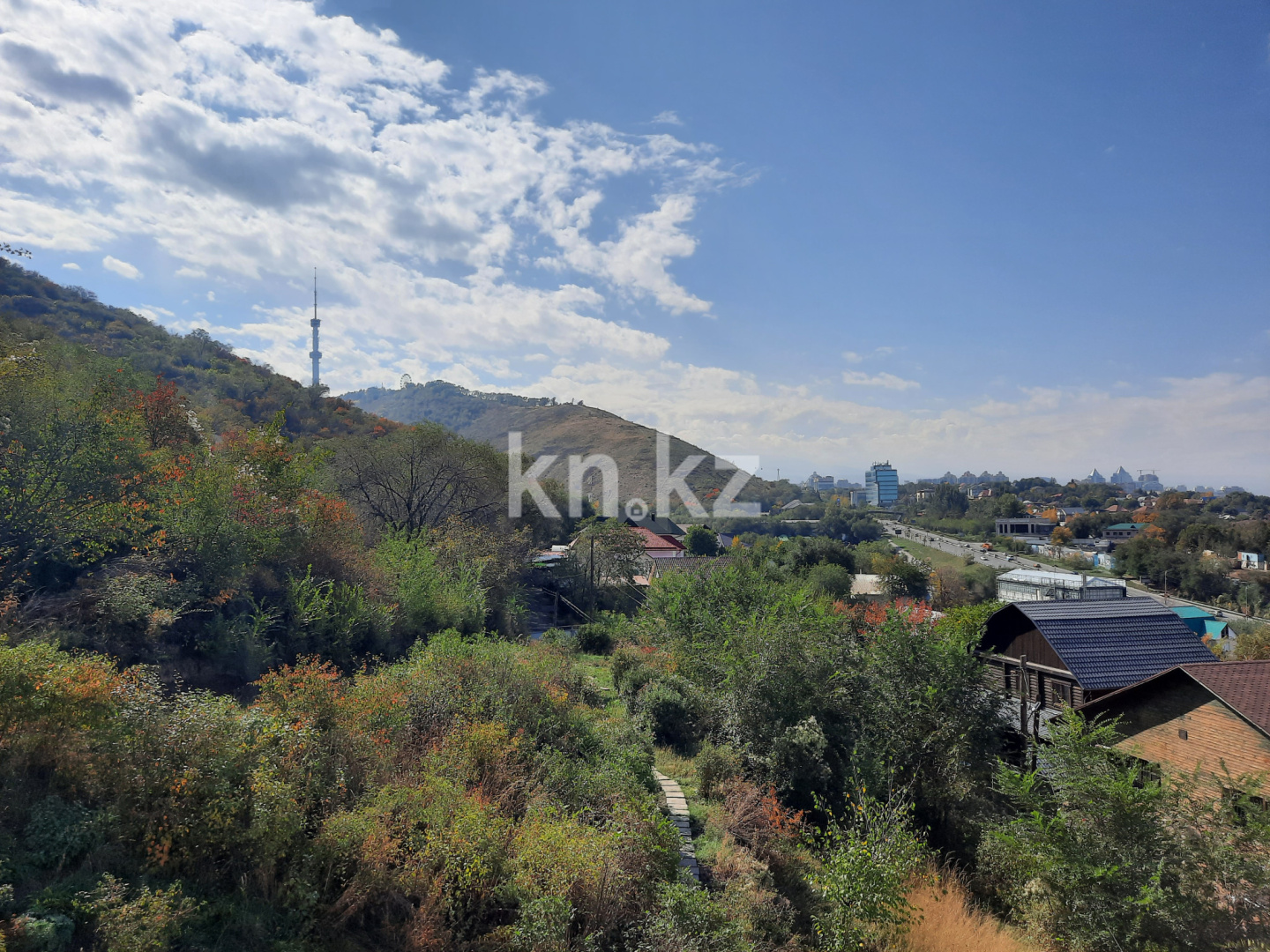 Продажа 3-комнатного дома, 56 м², ул. Нурмагамбетова, дом  284 в Алматы - фото 3