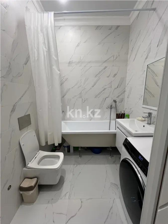 Продажа 3-комнатной квартиры, 90 м², ул. Туркестан, дом  14 в Астане - фото 6