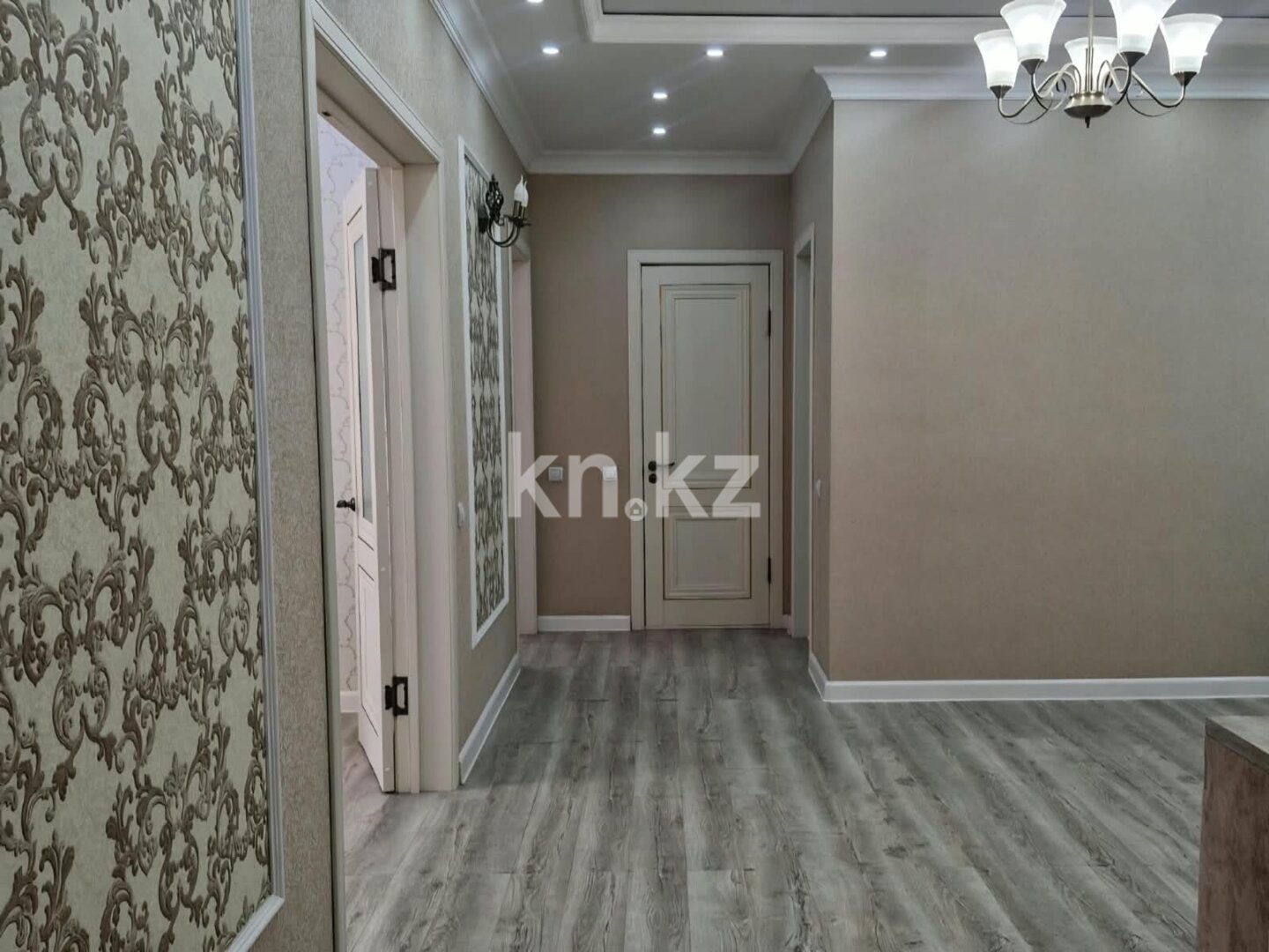 Продажа 3-комнатной квартиры, 108.2 м² в Караганде - фото 13