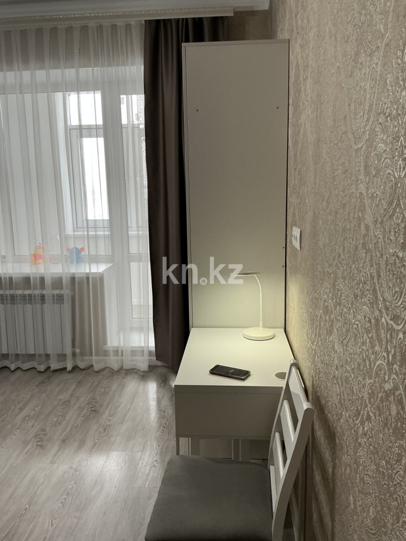 Аренда 1-комнатной квартиры, 42 м² в Астане