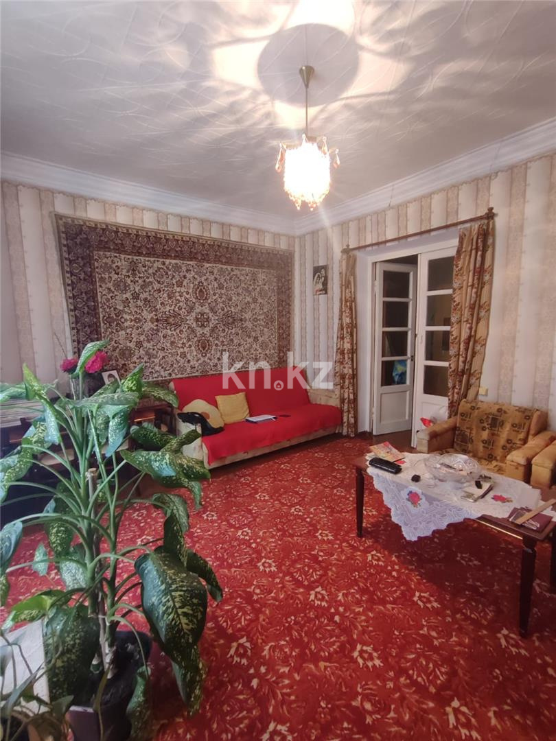 Продажа 2-комнатной квартиры, 57 м², ул. Жамбыла в Караганде - фото 3