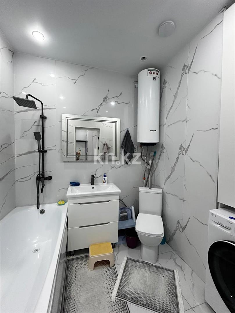 Продажа 3-комнатной квартиры, 68 м², мкр-н Степной-4 в Караганде - фото 9