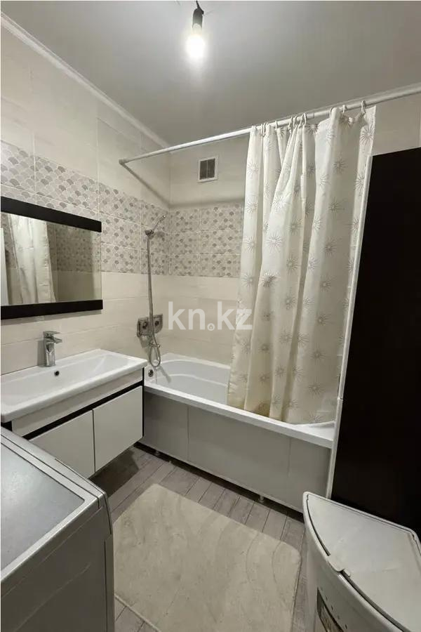 Продажа 2-комнатной квартиры, 71.4 м² в Астане - фото 4