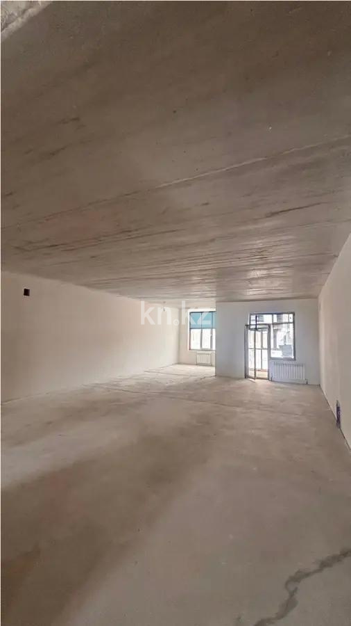 Продажа 4-комнатной квартиры, 147 м² в Караганде