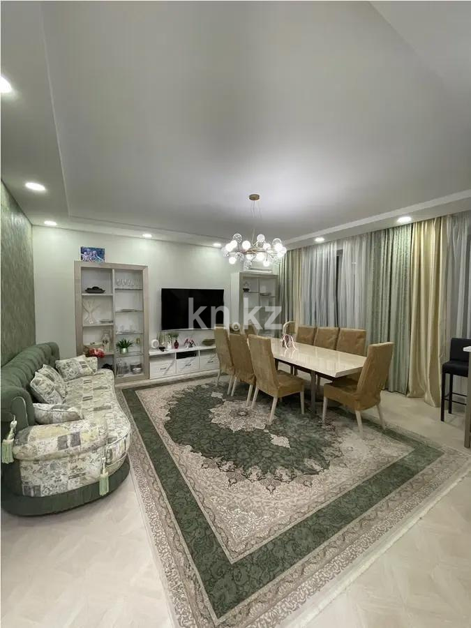 Продажа 3-комнатной квартиры, 132 м², мкр. Степной-3, дом  2/3 в Караганде