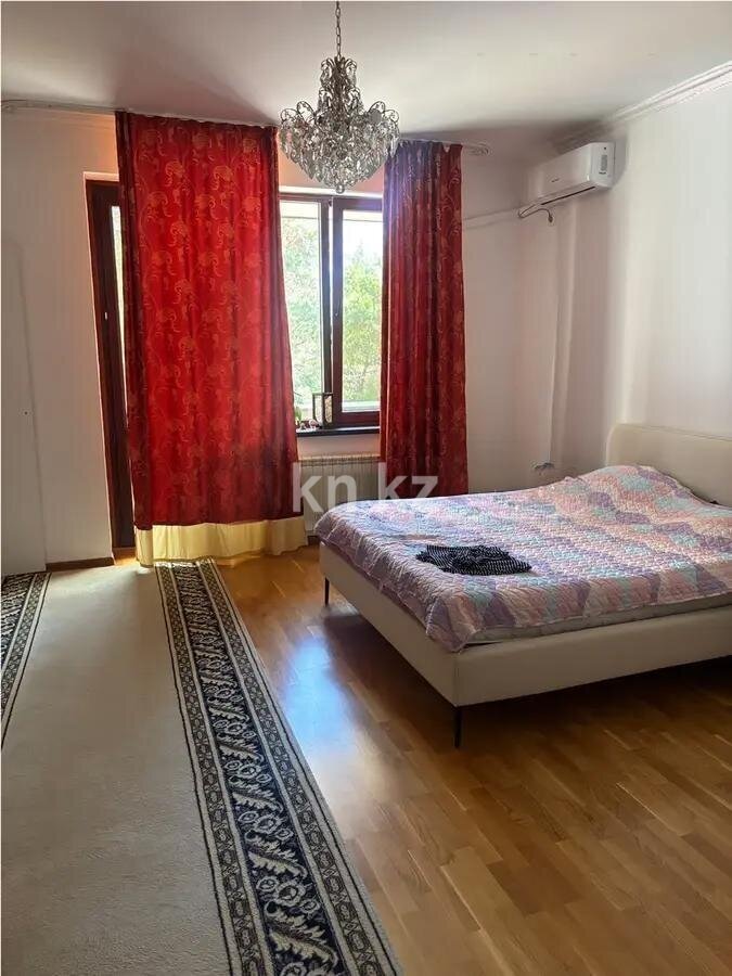 Продажа 4-комнатной квартиры, 200 м² в Алматы - фото 2