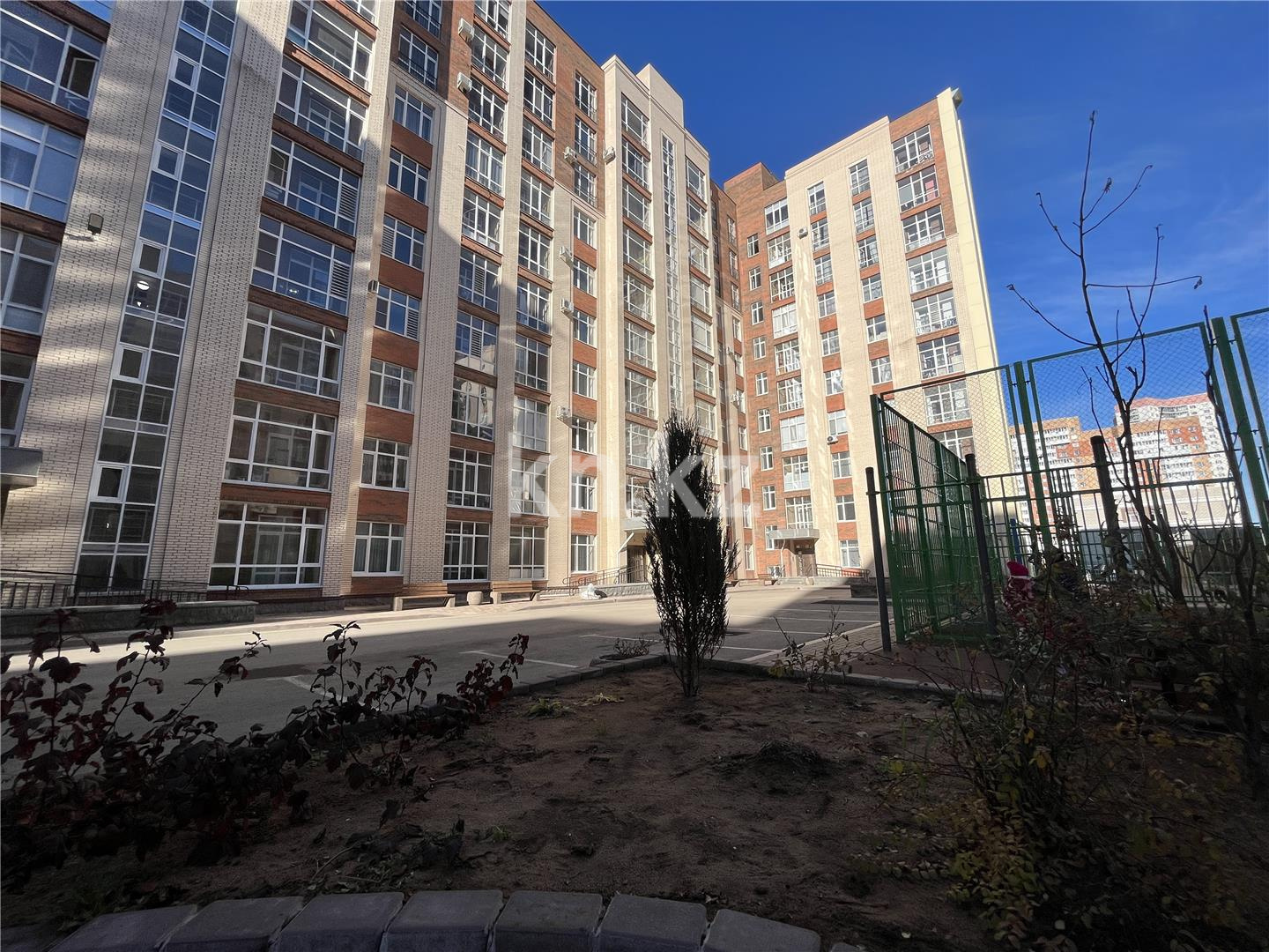 Продажа 2-комнатной квартиры, 64 м², ул. Ашимова, дом  21 в Караганде - фото 27