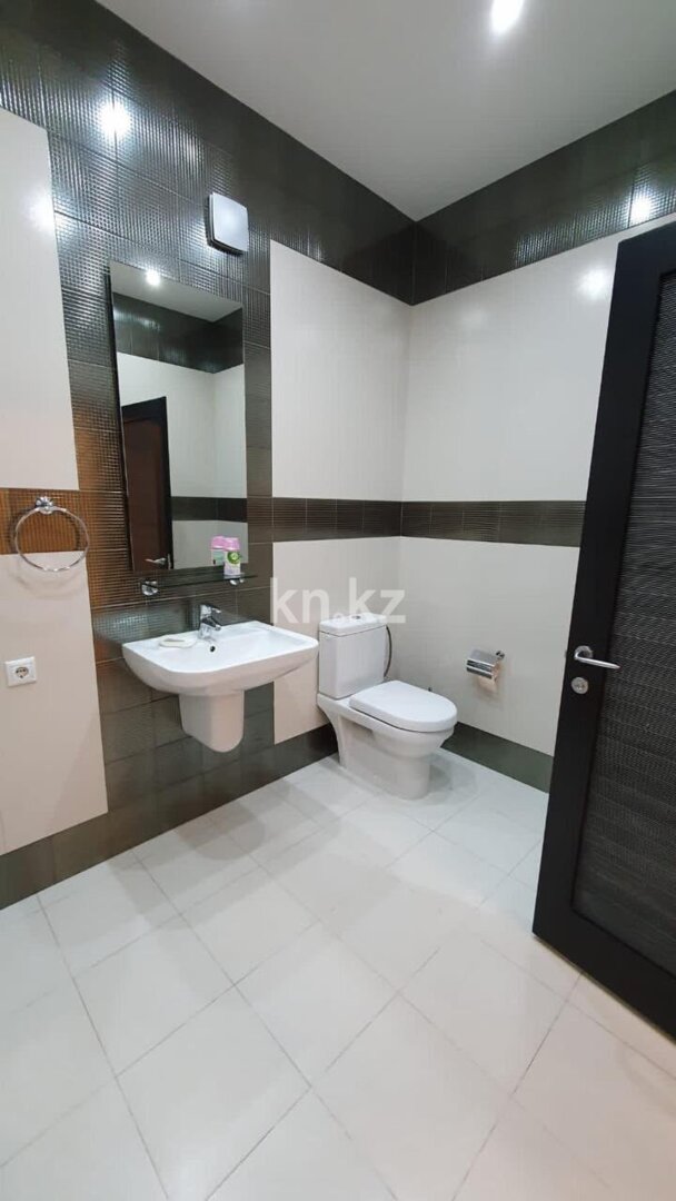 Продажа 4-комнатной квартиры, 220 м² в Алматы - фото 29