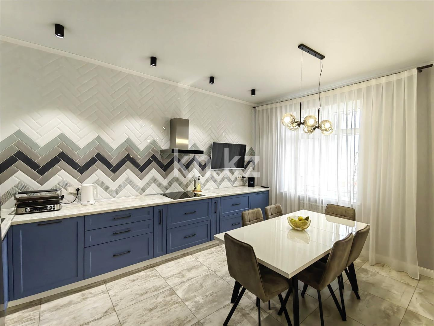 Продажа 4-комнатной квартиры, 135 м² в Караганде - фото 5