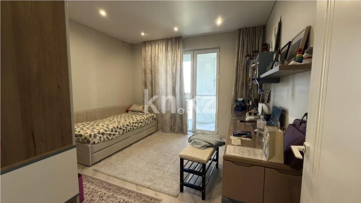 Продажа 2-комнатной квартиры, 70 м² в Алматы