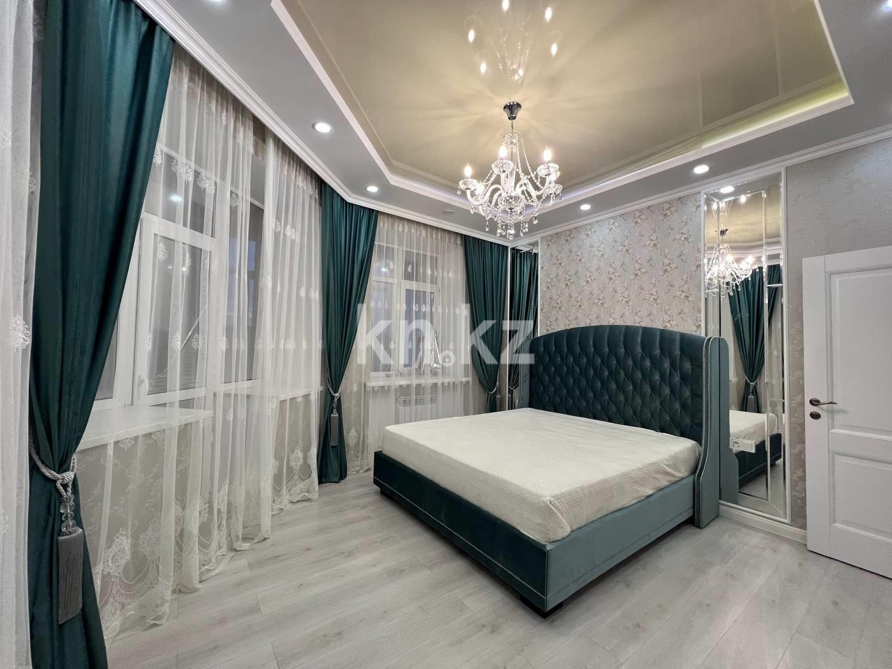 Продажа 4-комнатной квартиры, 124 м², ул. Аманжолова, дом  96/1 в Караганде - фото 7