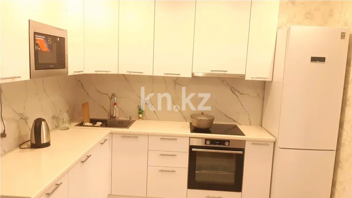 Продажа 1-комнатной квартиры, 47 м², пр. Аль-Фараби, дом  11/1 в Астане - фото 3