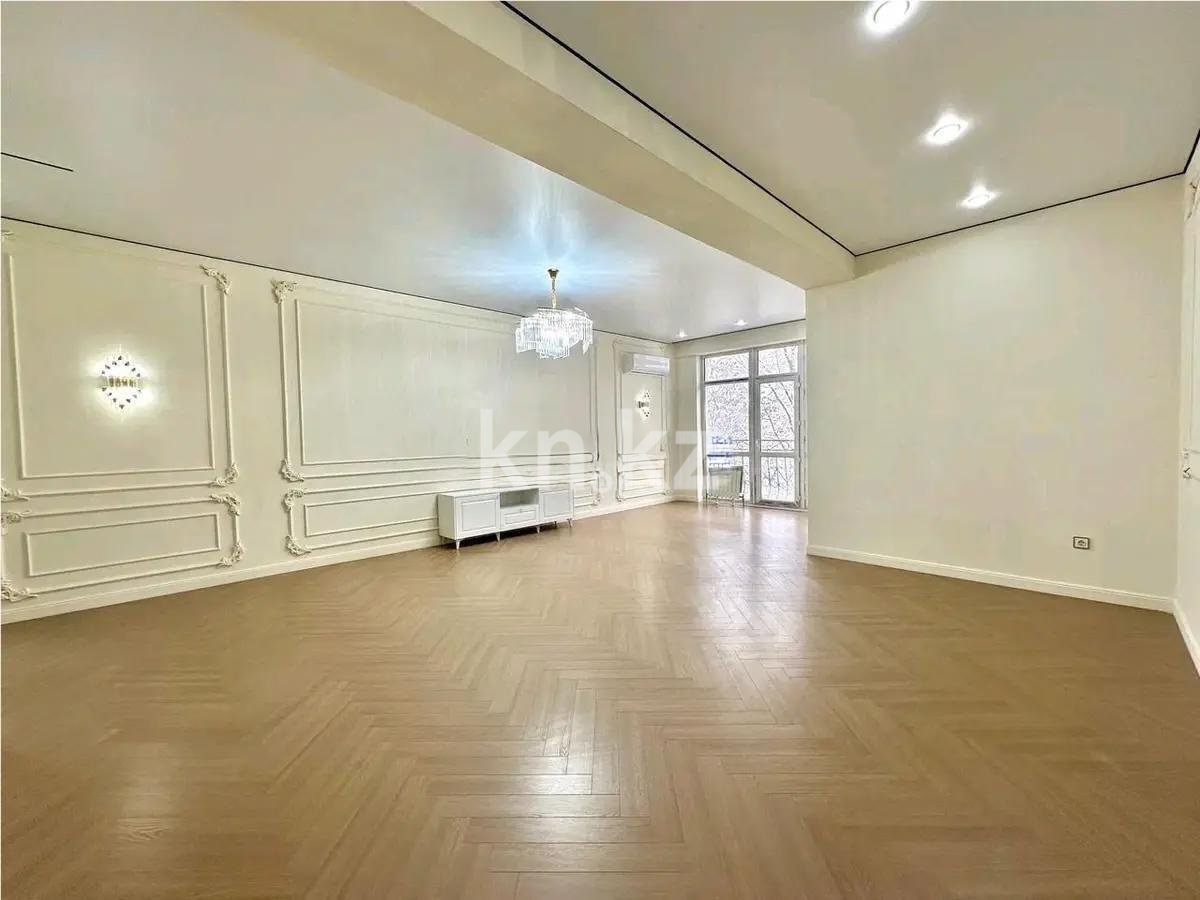 Продажа 4-комнатной квартиры, 200 м² в Алматы