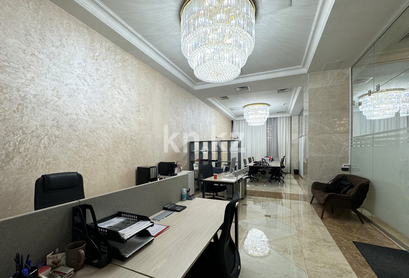 Аренда , Достык, дом  210 - пр. Аль-Фараби в Алматы - фото 2