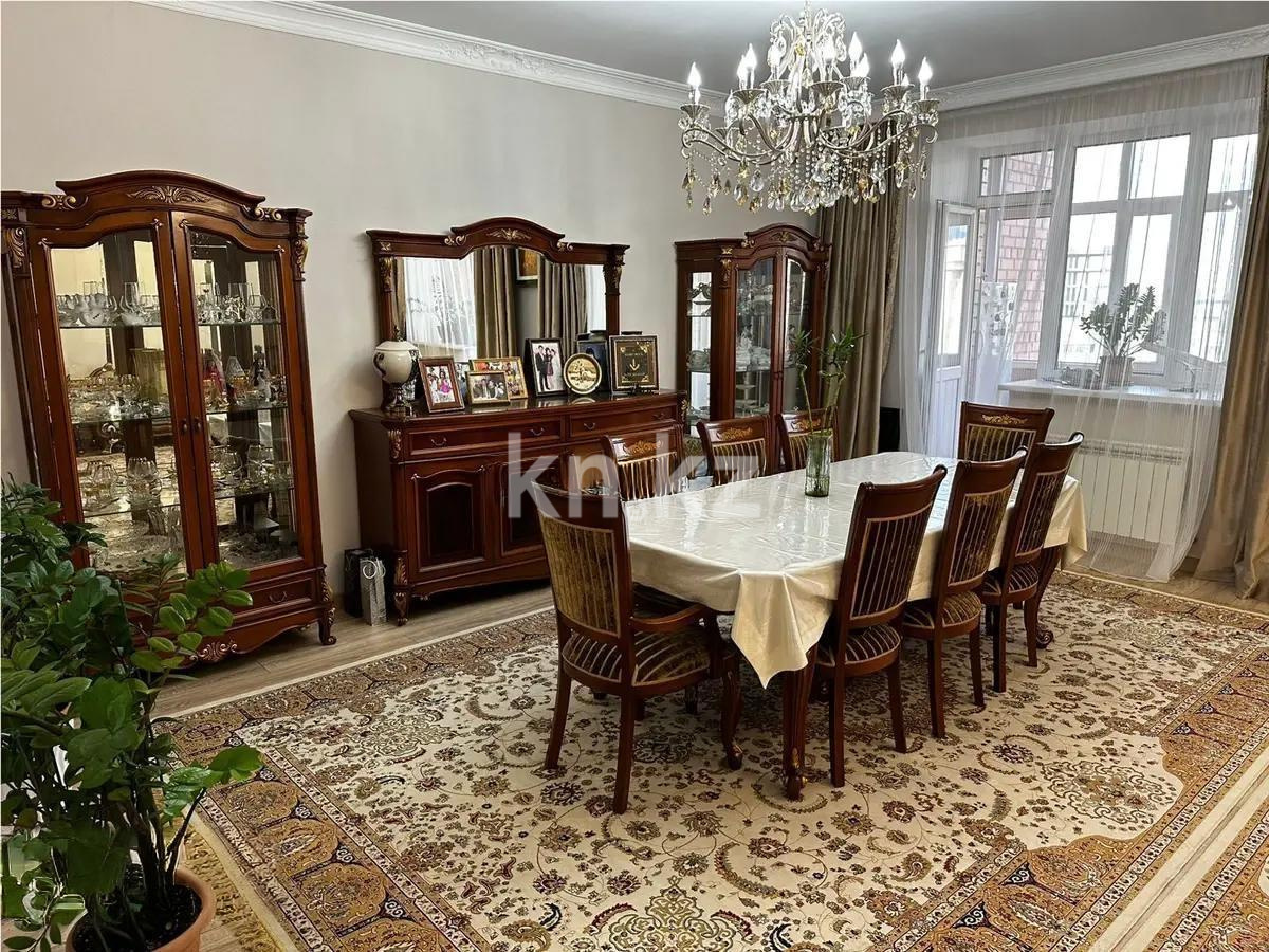 Продажа 5-комнатной квартиры, 218 м², ул. Кенесары, дом  69 в Астане - фото 2