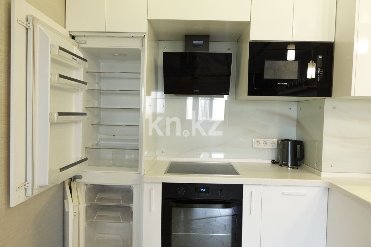 Аренда 3-комнатной квартиры посуточно, 97 м², ул. Майлина, дом  54 - ул. Бухтарминская в Алматы - фото 24