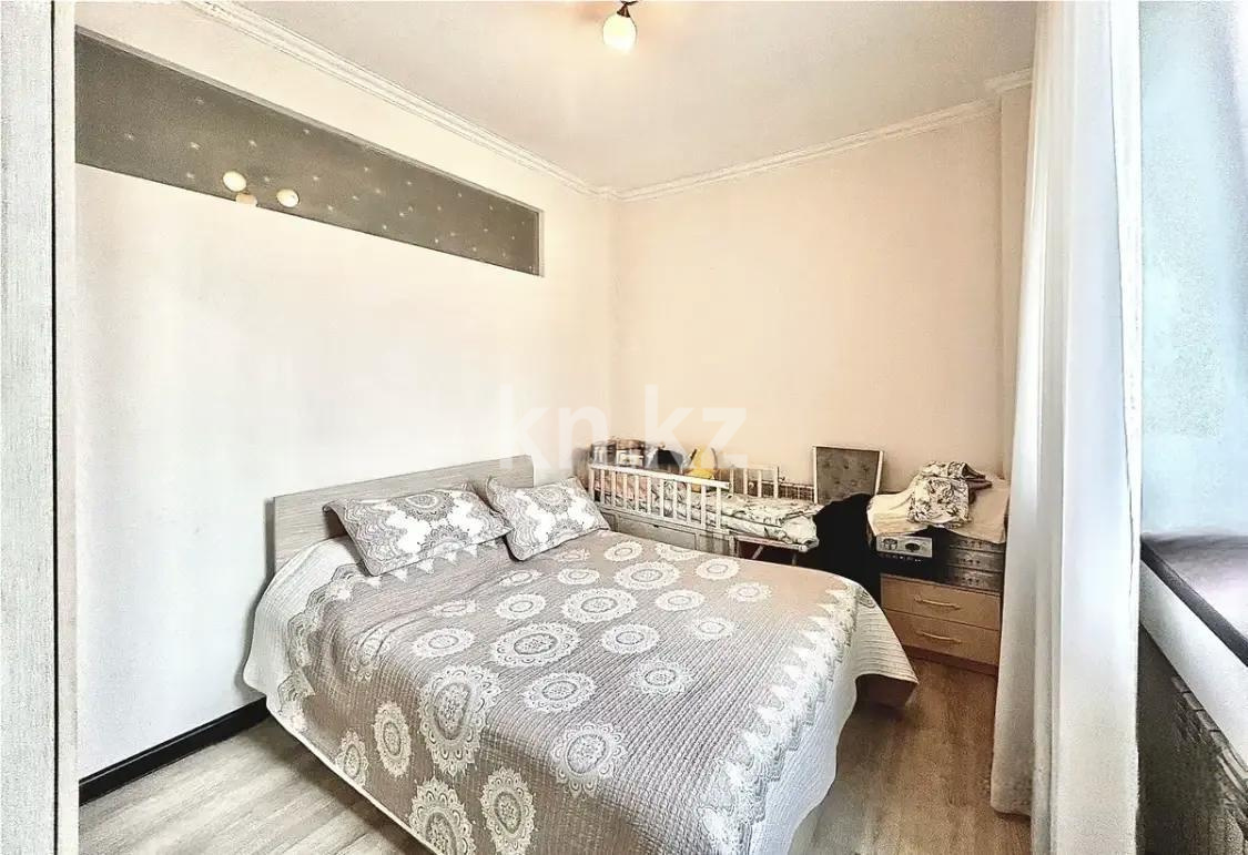 Продажа 4-комнатной квартиры, 95 м², ул. Варламова, дом  33 в Алматы - фото 3
