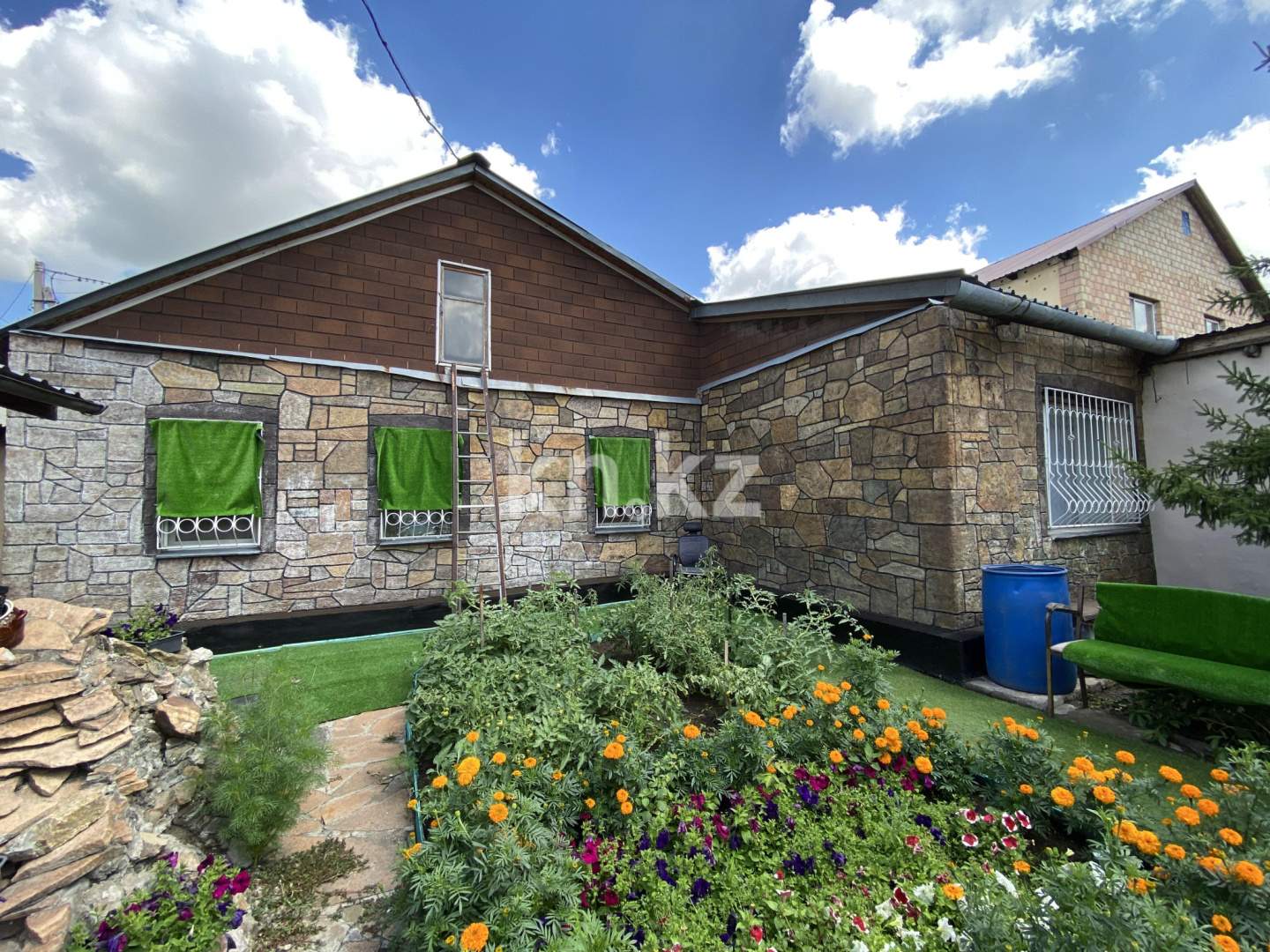 Продажа 5-комнатного дома, 214 м², ул. Четская в Караганде - фото 2